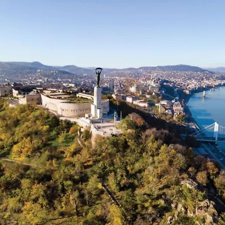 Nestled Romance, Buda's Hilltop Heaven *